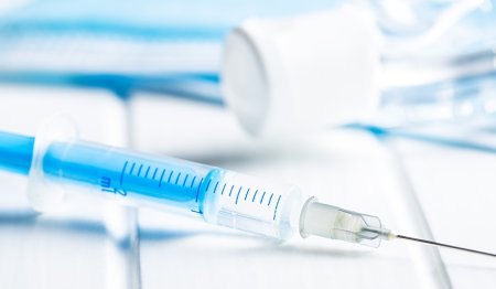 Sanofi rajtaütés – versenyjogi figyelmeztetés a gyógyszeripar számára