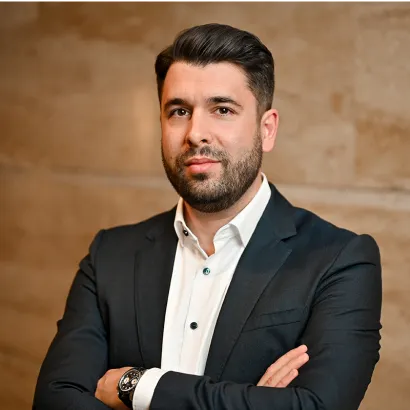 Péter Hosszú 